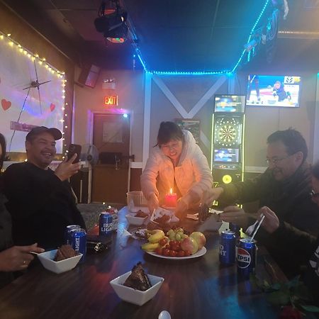 Rosthern Hotel Bagian luar foto
